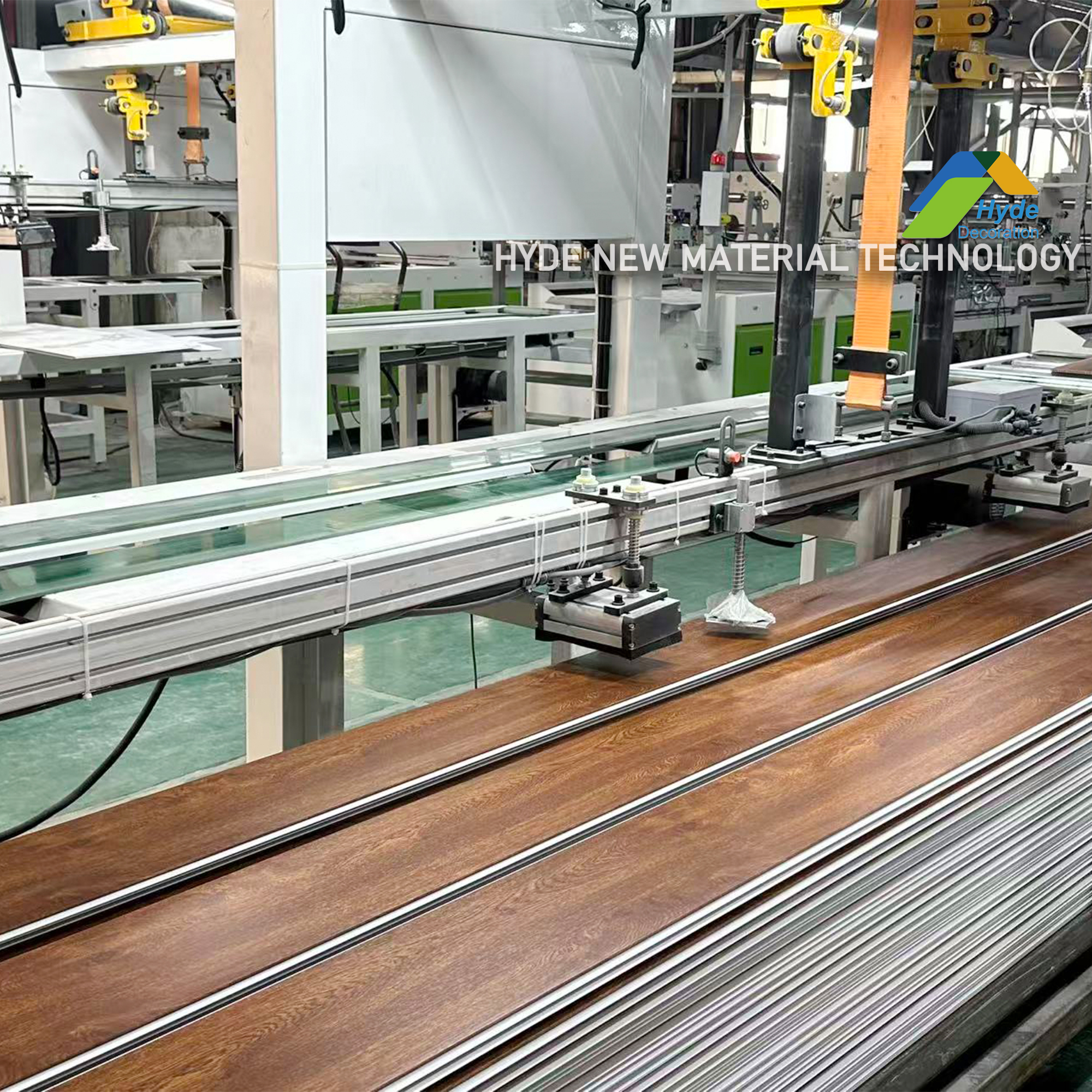 Premium Grade 200*7*5950mm Texture Flase Laminated Panel Soundproof Drop Wood Grain Moisture Proof Techo En PVC Ceiling