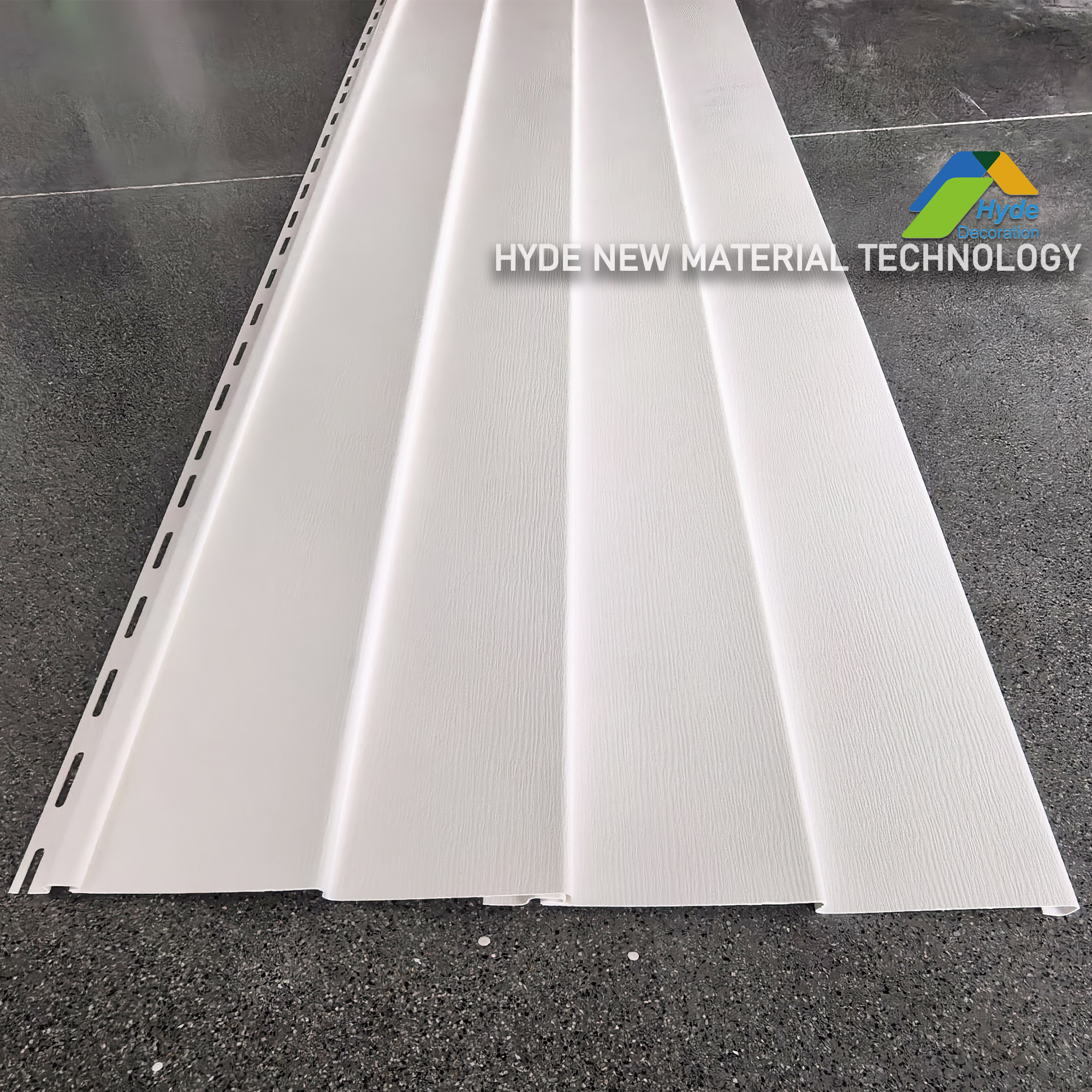 Hot Selling White Color Wood Grain PVC Vinyl and Soffit Wall Panel Manufacturer