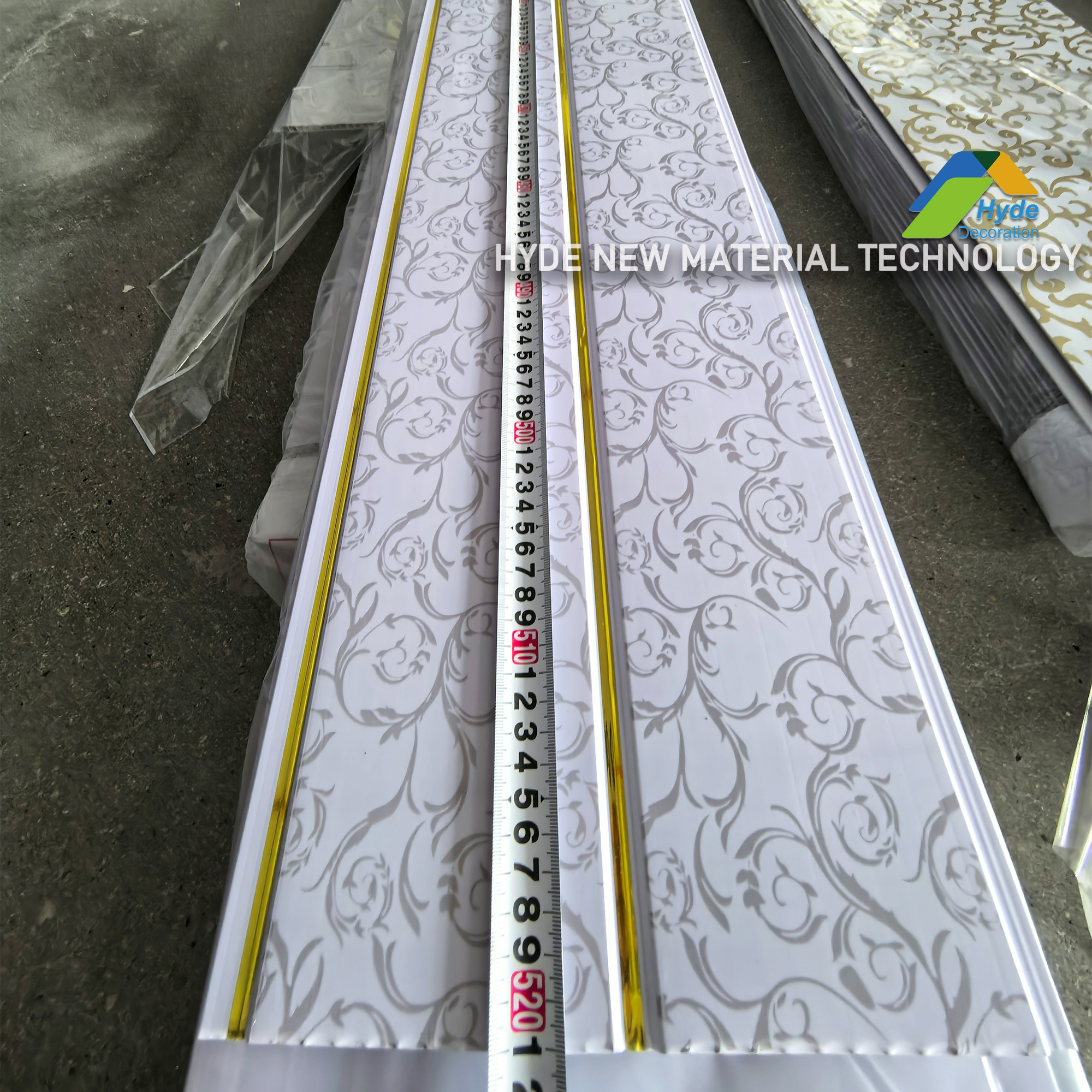 Hot Stamping Suspended Wall Cladding PVC Flase Ceiling Panel with Anti-Mold Treatment 